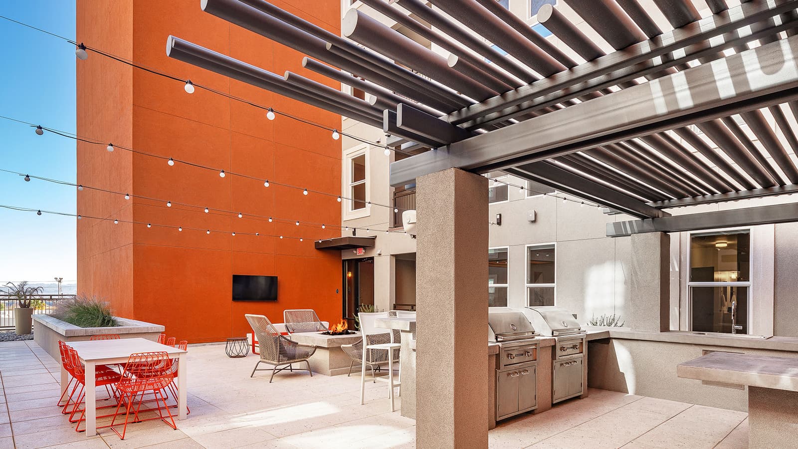 Ely on Fremont (Formerly Fremont9) Luxury Downtown Las Vegas Apartments