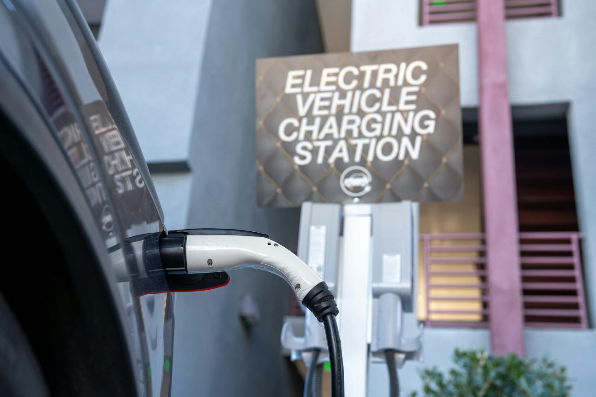 electric car charging apartments las vegas
